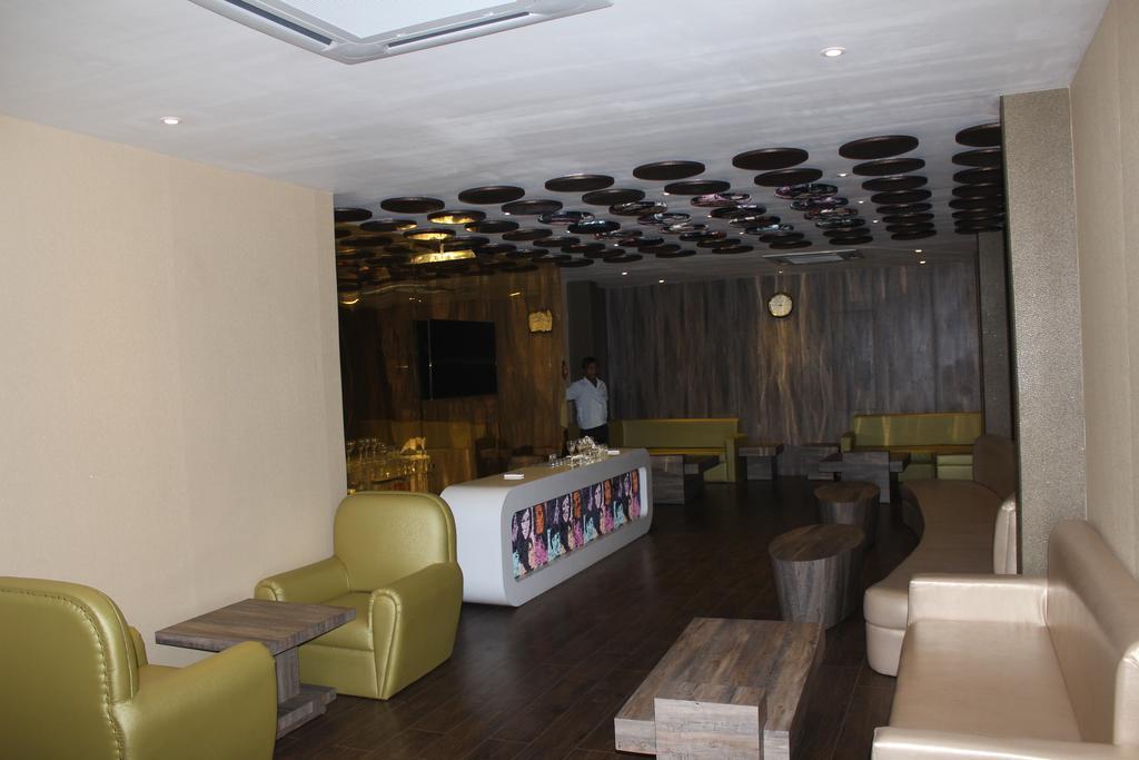 Hotel Bengal International Shiliguri Exterior foto